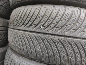 Гуми Зимни 235/55R17, снимка 4