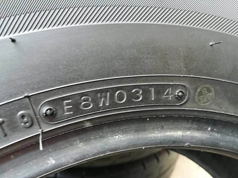 Гуми Летни 205/70R14, снимка 5 - Гуми и джанти - 21768098