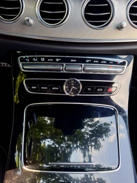 Mercedes-Benz E 350, снимка 10