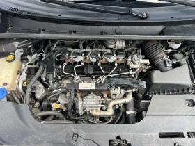 Toyota Verso 2.0 D-4D 126 Видео, снимка 14