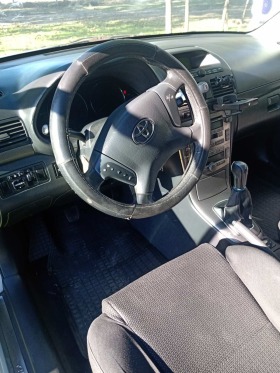 Toyota Avensis CTDI, снимка 8 - Автомобили и джипове - 45216310