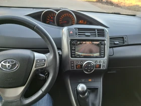 Toyota Corolla verso 2, 0/ НАВИГАЦИЯ, КАМЕРА, снимка 9