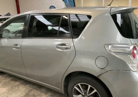 Toyota Verso 2.0д 125к.с , снимка 10