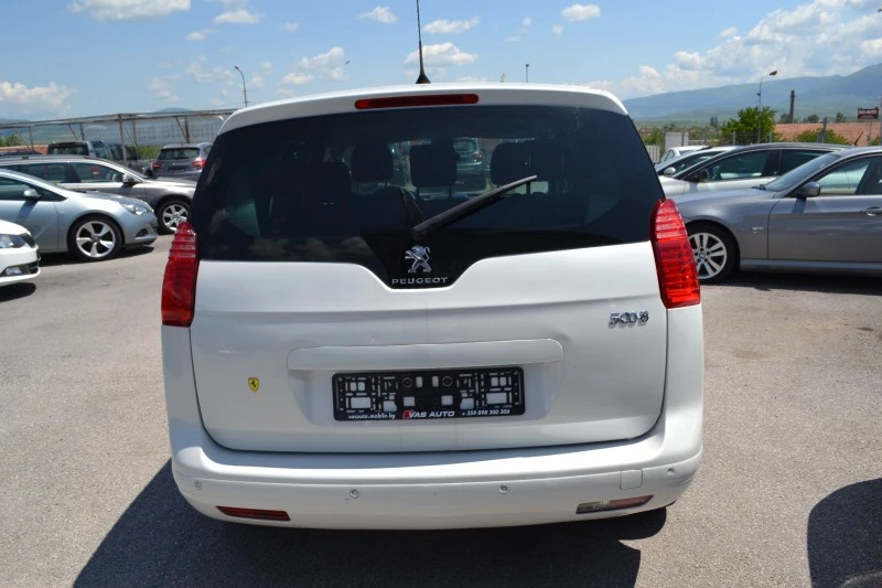 Peugeot 5008 2.0HDI, снимка 5 - Автомобили и джипове - 40807186