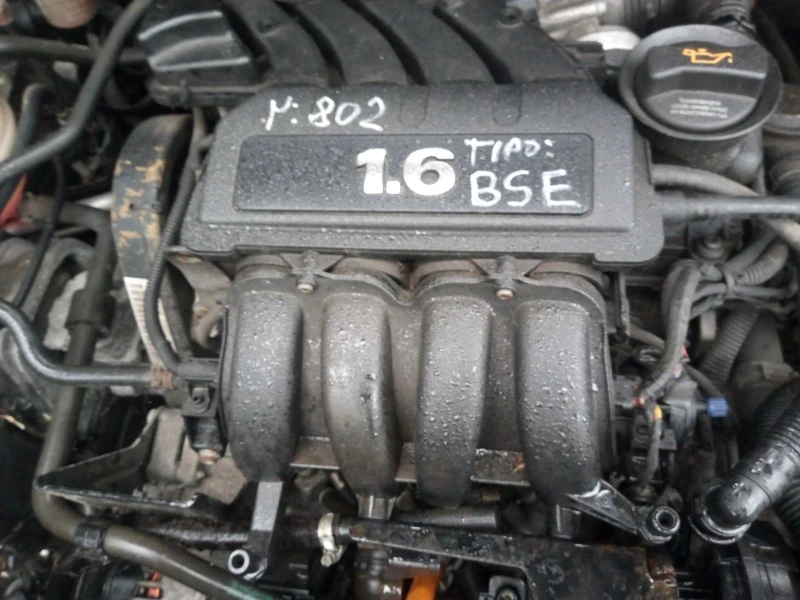 Seat Altea 1.6 benzin BSE, снимка 10 - Автомобили и джипове - 45387755