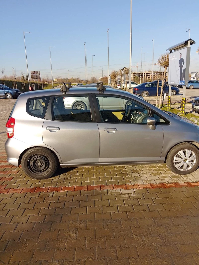 Honda Jazz, снимка 5 - Автомобили и джипове - 48200884