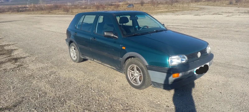 VW Golf, снимка 6 - Автомобили и джипове - 48740231