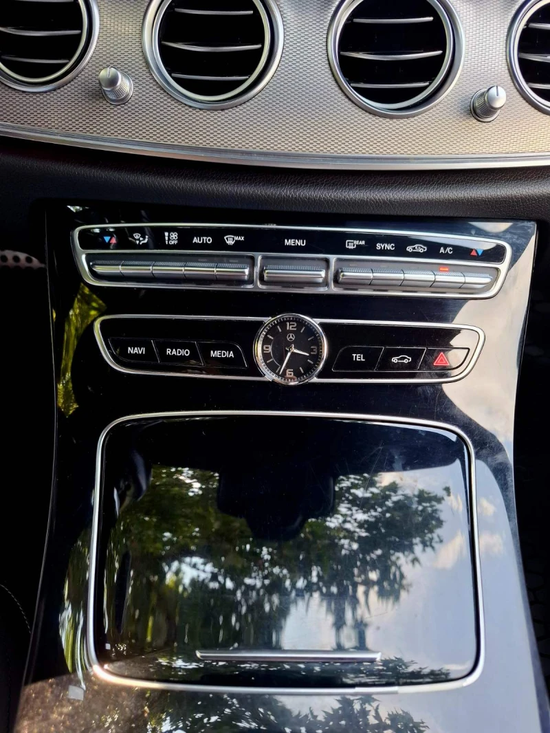 Mercedes-Benz E 350, снимка 10 - Автомобили и джипове - 51066065