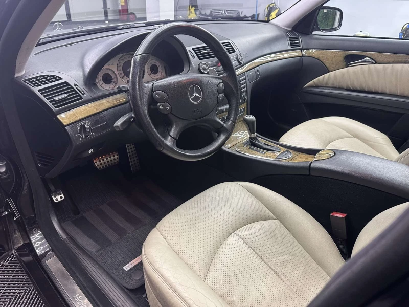Mercedes-Benz E 320 CDI, снимка 5 - Автомобили и джипове - 52478378