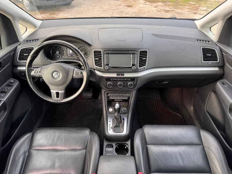 VW Sharan  2.0tdi 170kc.c* DSG* Panorama* High-line* , снимка 11 - Автомобили и джипове - 52448852