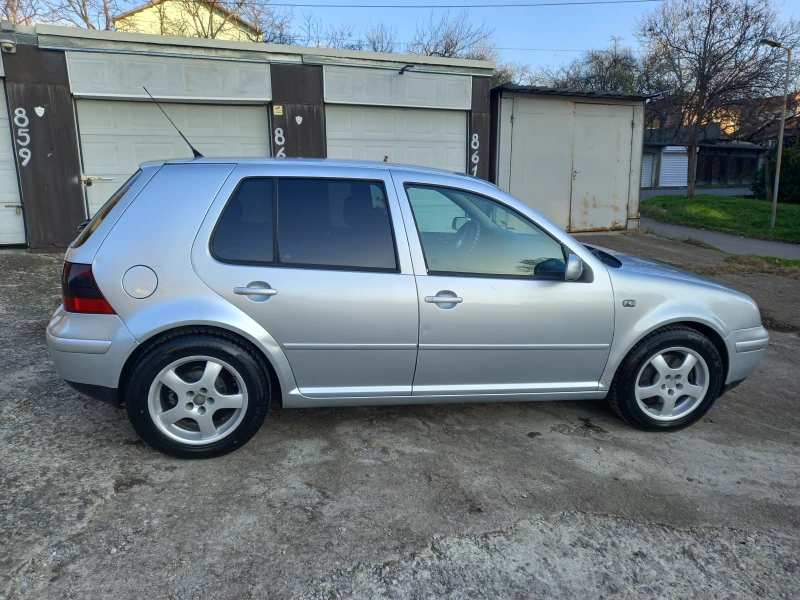 VW Golf, снимка 14 - Автомобили и джипове - 52755170