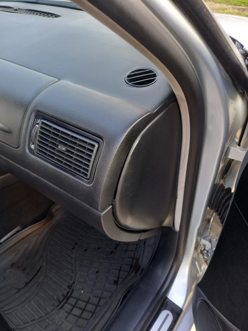 VW Golf, снимка 15 - Автомобили и джипове - 52755170