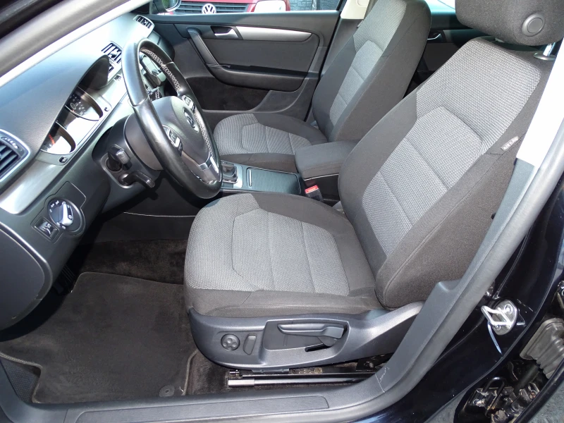 VW Passat 2.0TDI_140Коня_Германия_Ксенон_* _* , снимка 7 - Автомобили и джипове - 52947417