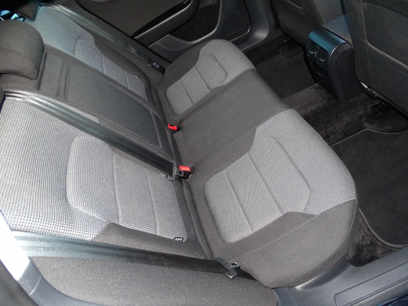 VW Passat 2.0TDI_140Коня_Германия_Ксенон_* _* , снимка 13 - Автомобили и джипове - 52947417