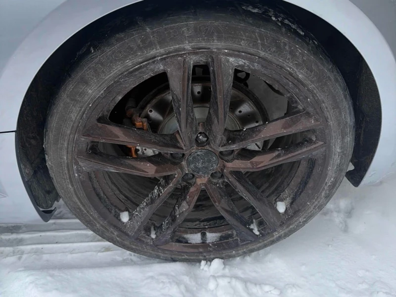 Audi Tt * 2.0T * CARFAX * ФИНАНСИРАНЕ, снимка 7 - Автомобили и джипове - 53014145