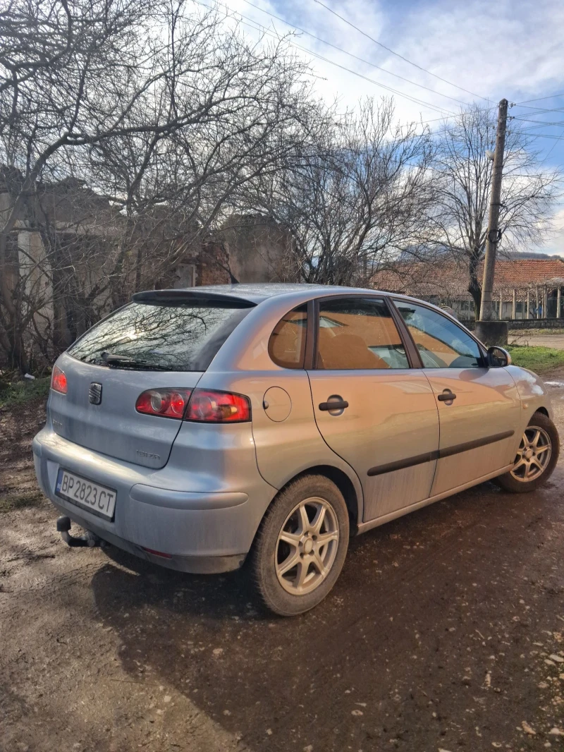 Seat Ibiza 1.4, снимка 4 - Автомобили и джипове - 53401690