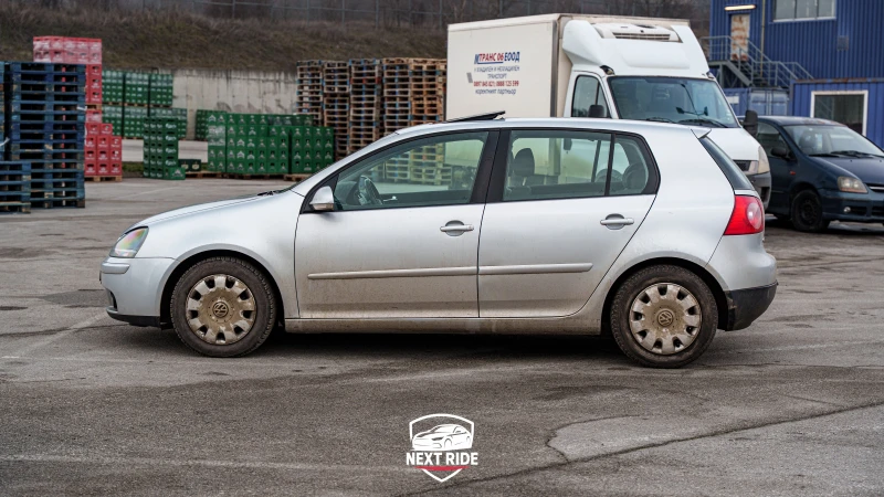 VW Golf V 1.6 FSI 115 к.с., снимка 3 - Автомобили и джипове - 53415421