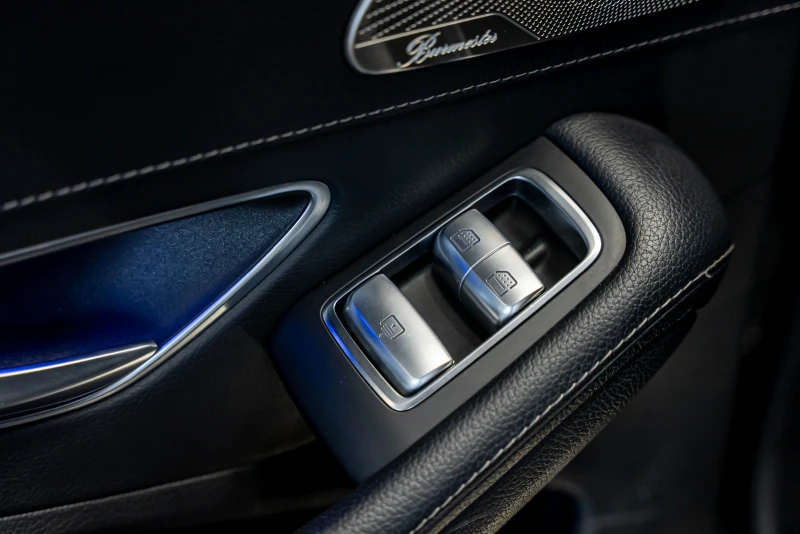 Mercedes-Benz S 350 4MATIC AMG-Optik, снимка 16 - Автомобили и джипове - 53428537