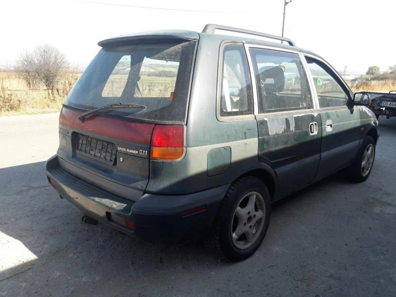 Mitsubishi Space runner 2.0D 82к.с./1.8 125к.с., снимка 8 - Автомобили и джипове - 46531882