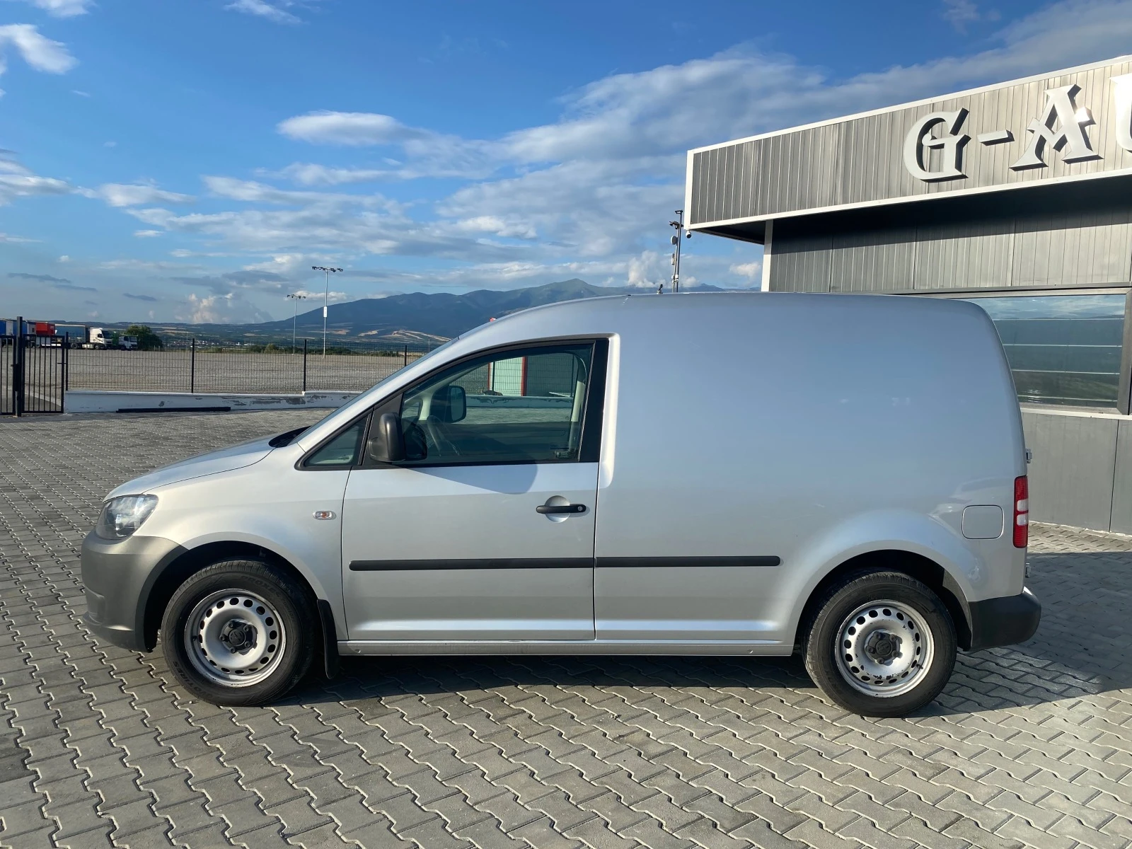 VW Caddy 2.0metan - изображение 8