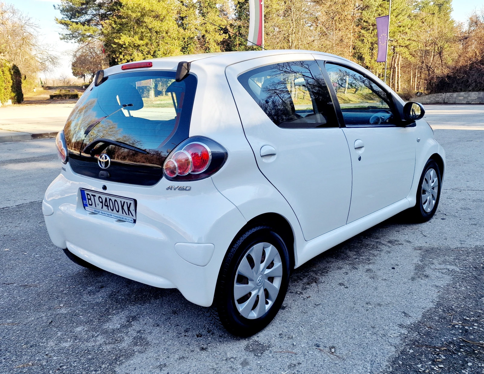 Toyota Aygo 1.0i* Автомат* Климатик* 90хил.км - изображение 5