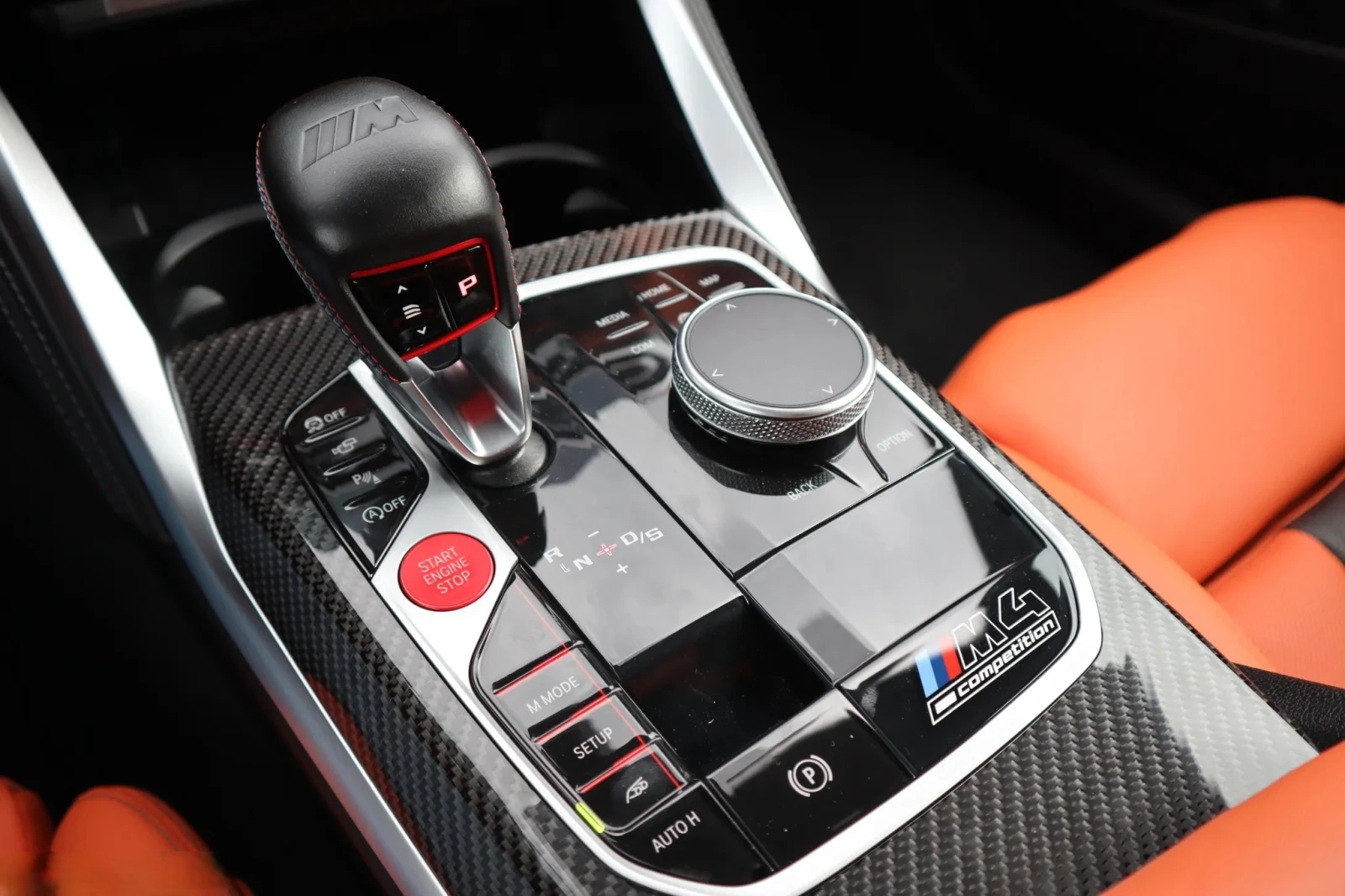BMW M4 Competition xDrive - изображение 6