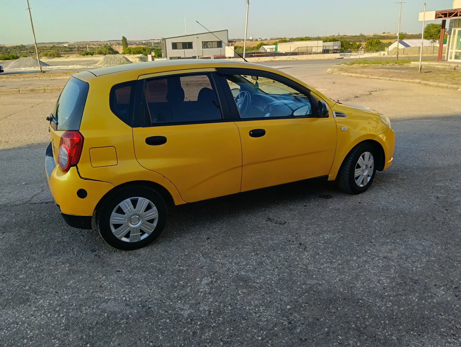 Chevrolet Aveo  - изображение 5