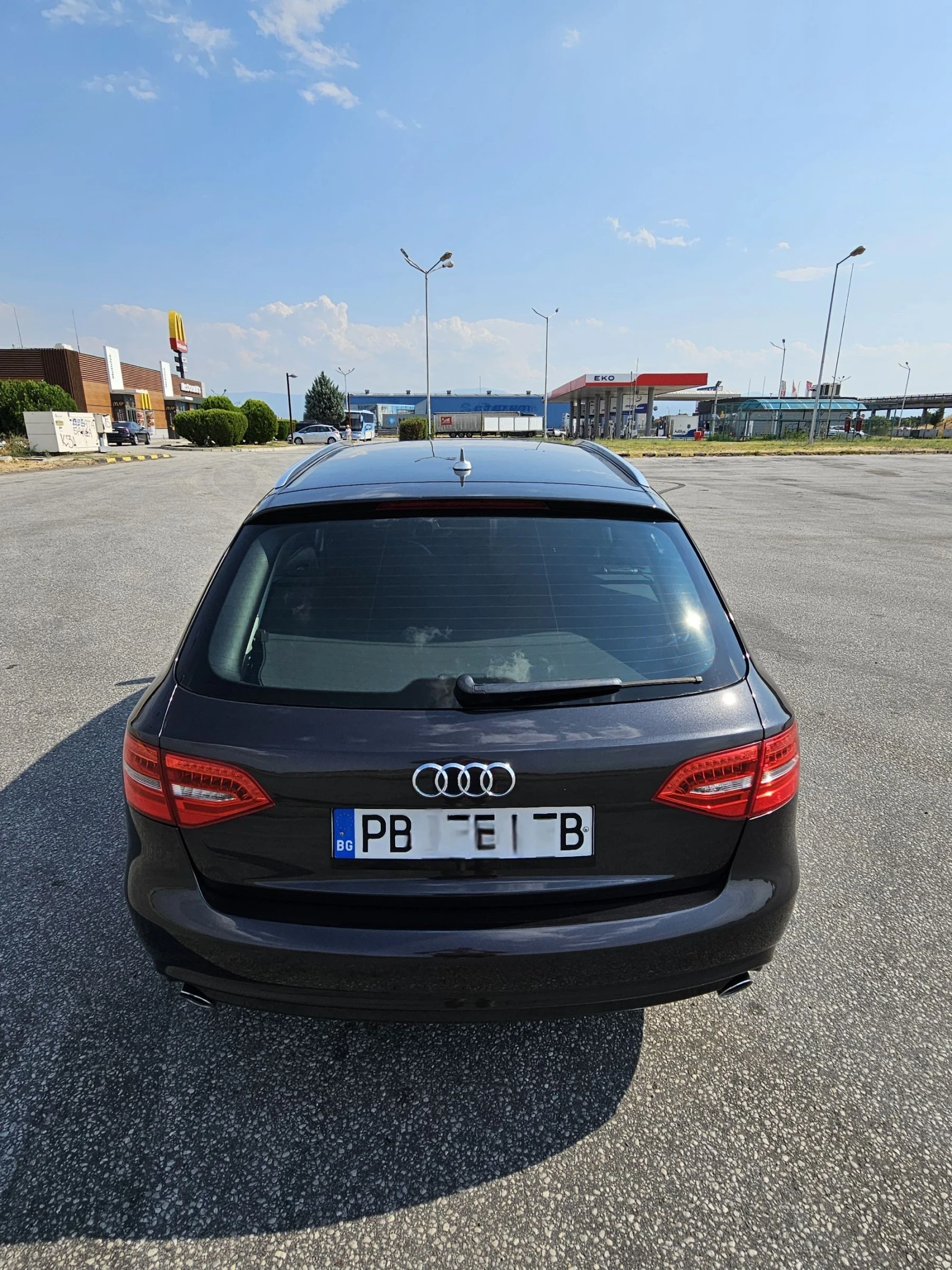 Audi A4 KeylessGo/LED/Navi - изображение 5