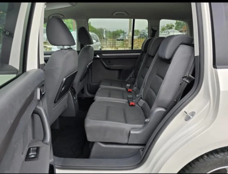 VW Touran 1.6 TDi - изображение 7