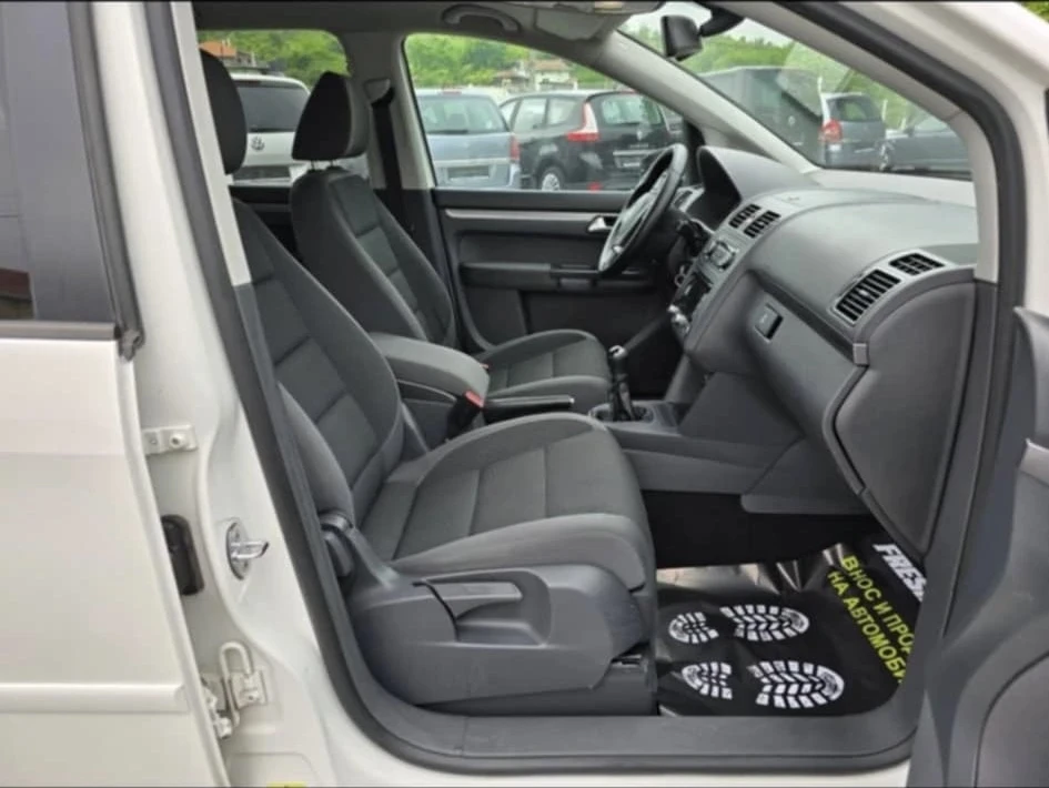 VW Touran 1.6 TDi - изображение 8