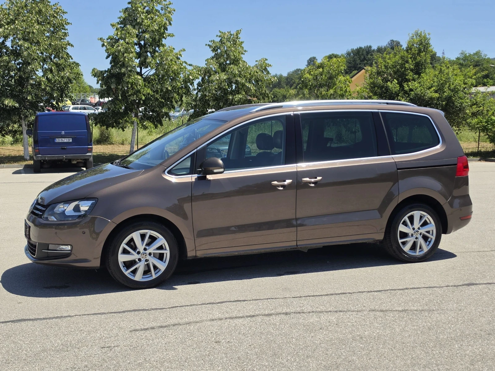 VW Sharan  2.0tdi 170kc.c* DSG* Panorama* High-line* , снимка 7 - Автомобили и джипове - 52448852
