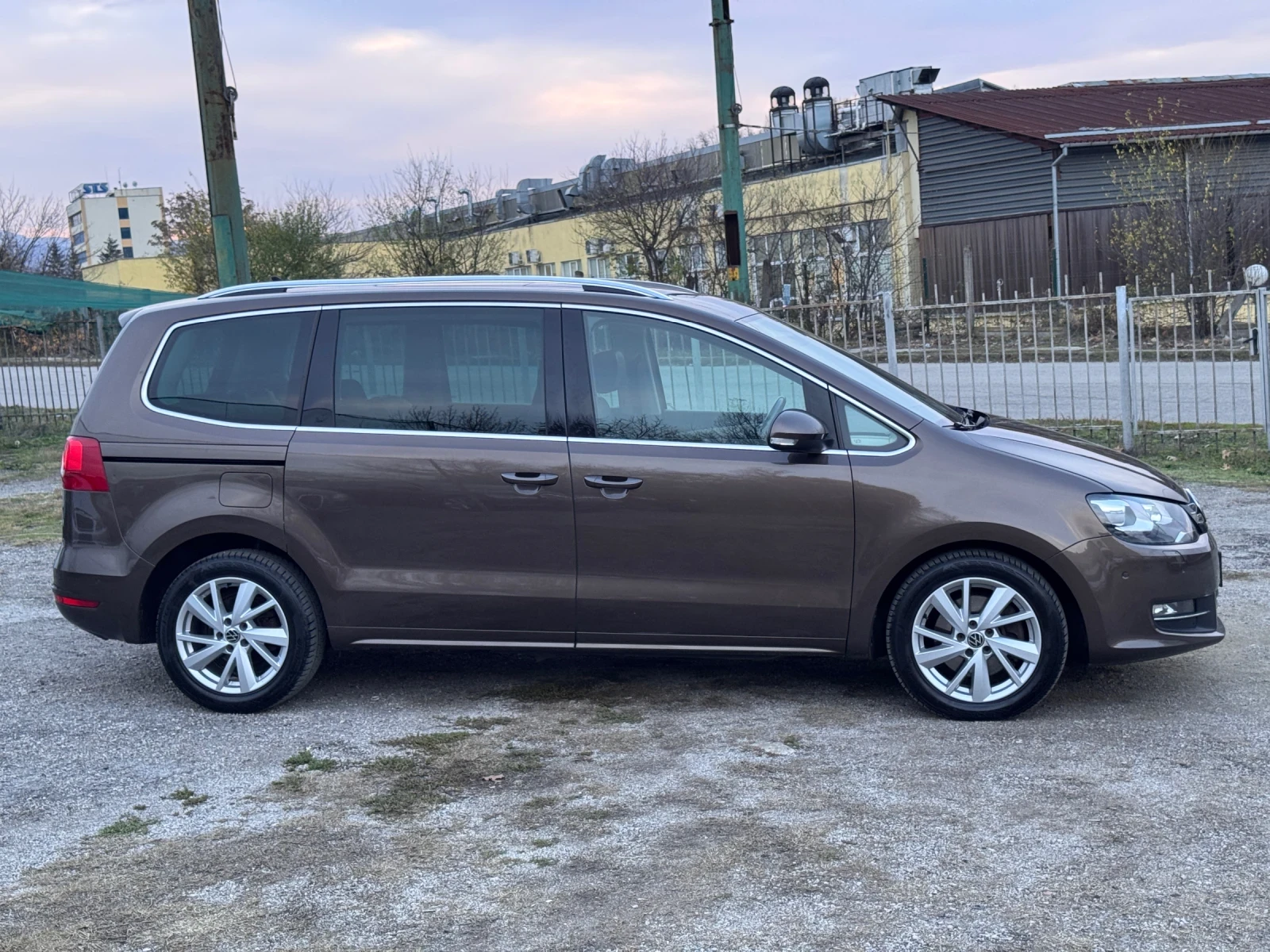 VW Sharan | Mobile.bg   4