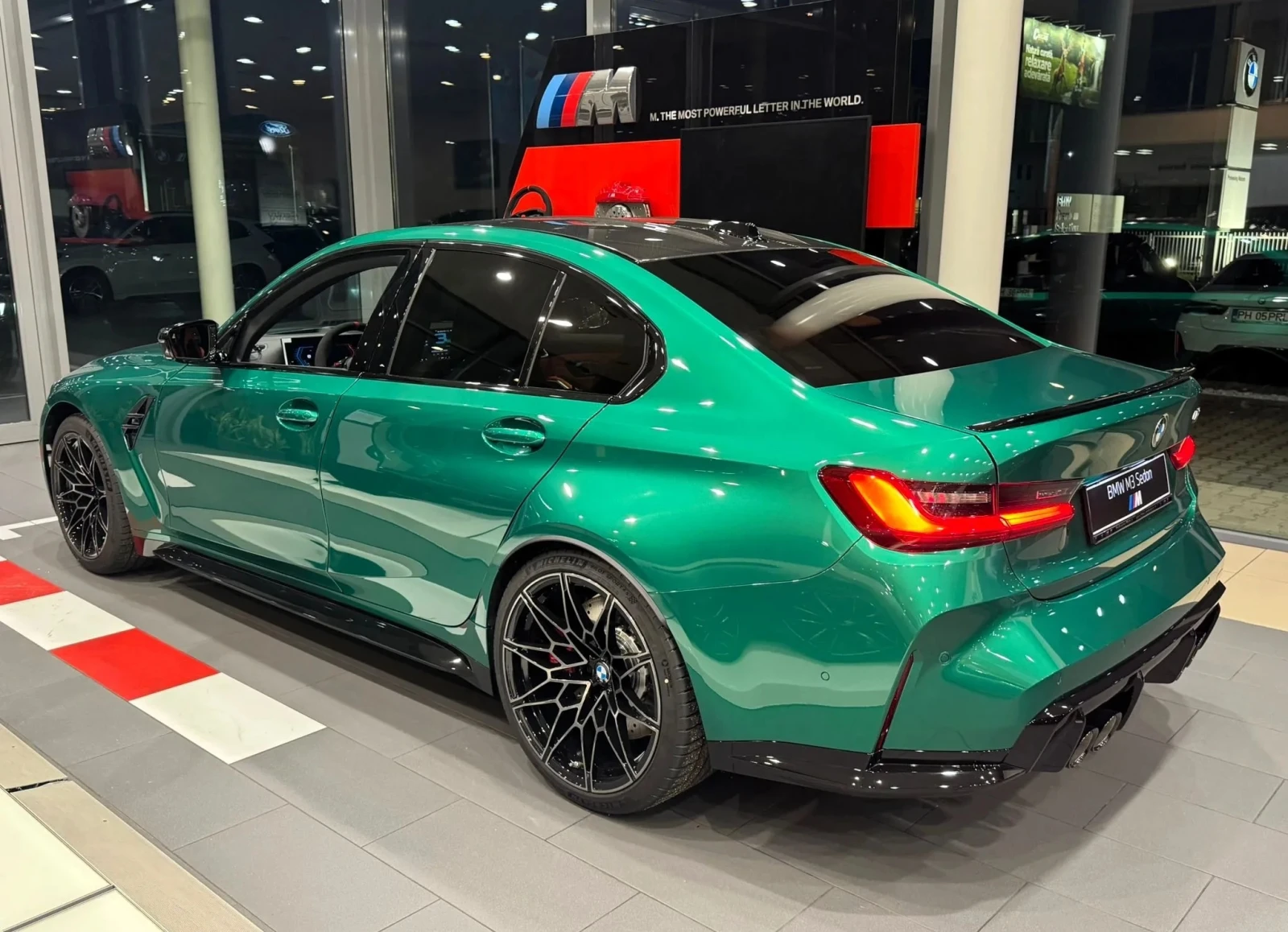 BMW M3 xDrive - изображение 2