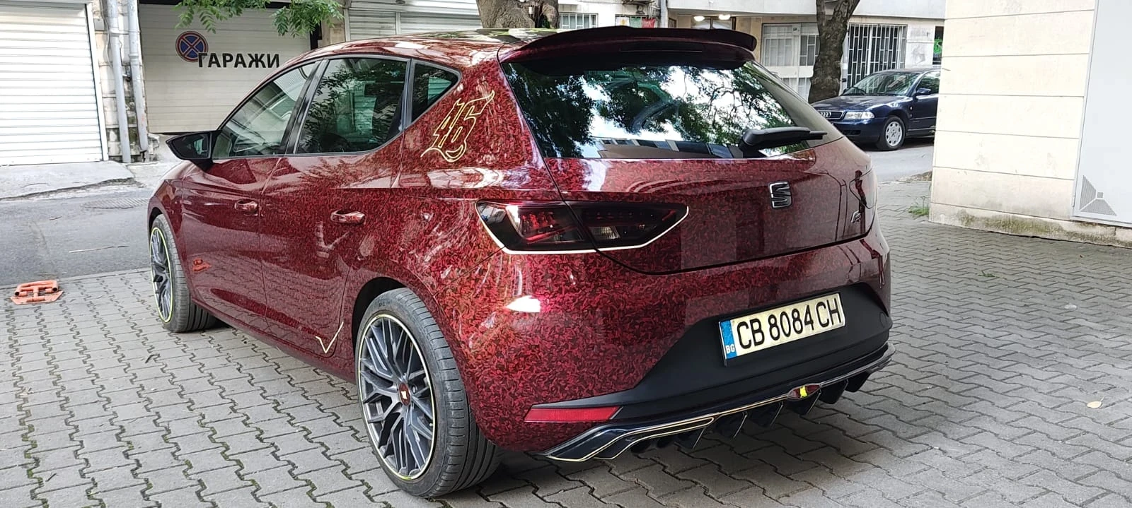 Seat Leon FR Forged Carbon Red Edition - изображение 8