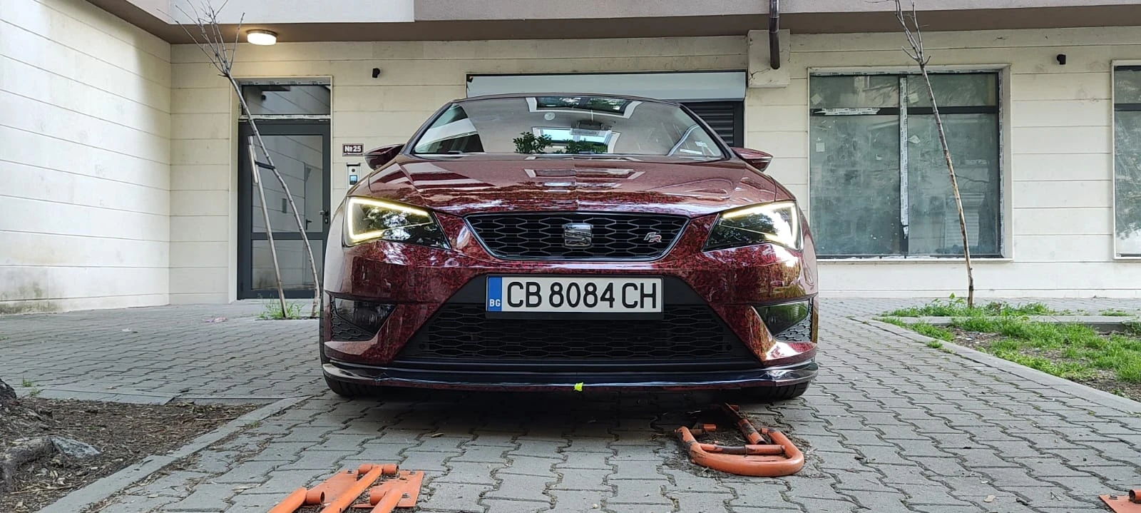 Seat Leon FR Forged Carbon Red Edition - изображение 2