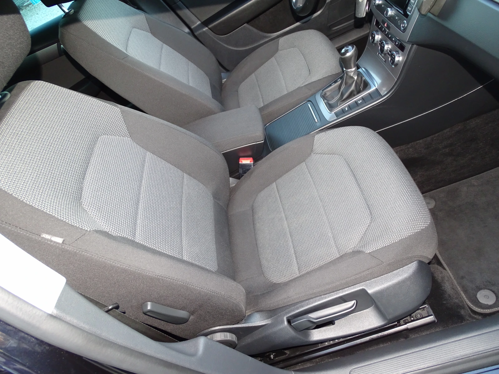 VW Passat 2.0TDI_140����_��������_������_* _*  | Mobile.bg � ����������� 9