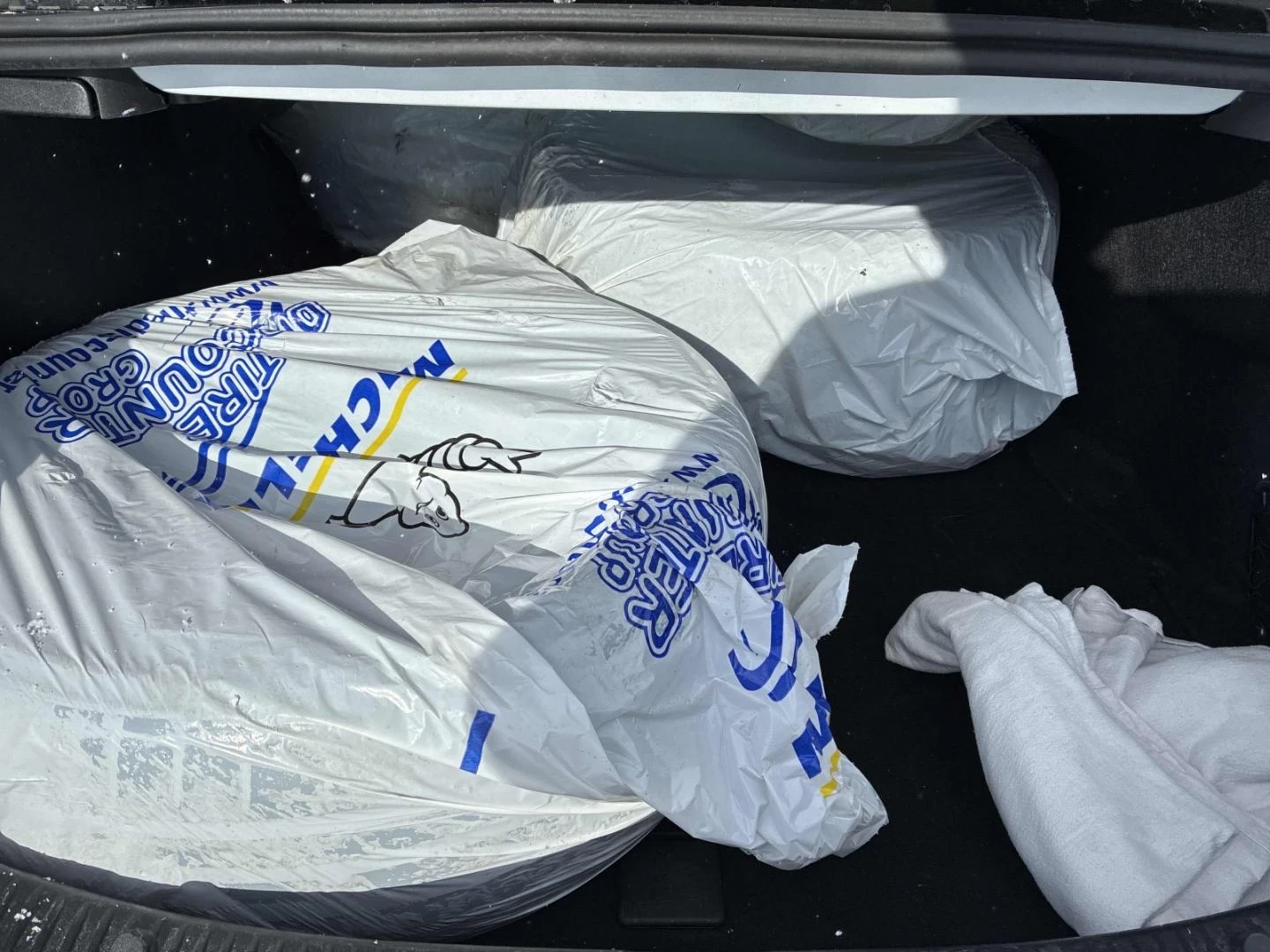 Mercedes-Benz C 300 AMG-pkg* Night-pkg* Keyless* Rear Camera* Ambient* | Mobile.bg � ����������� 12