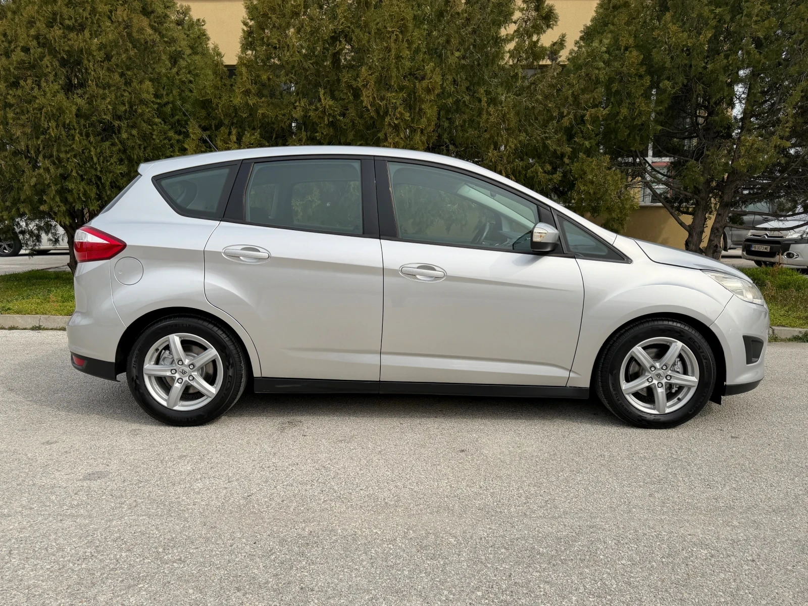 Ford C-max 1.6i 105к.с. EURO5 ГЕРМАНИЯ, снимка 7 - Автомобили и джипове - 53788119