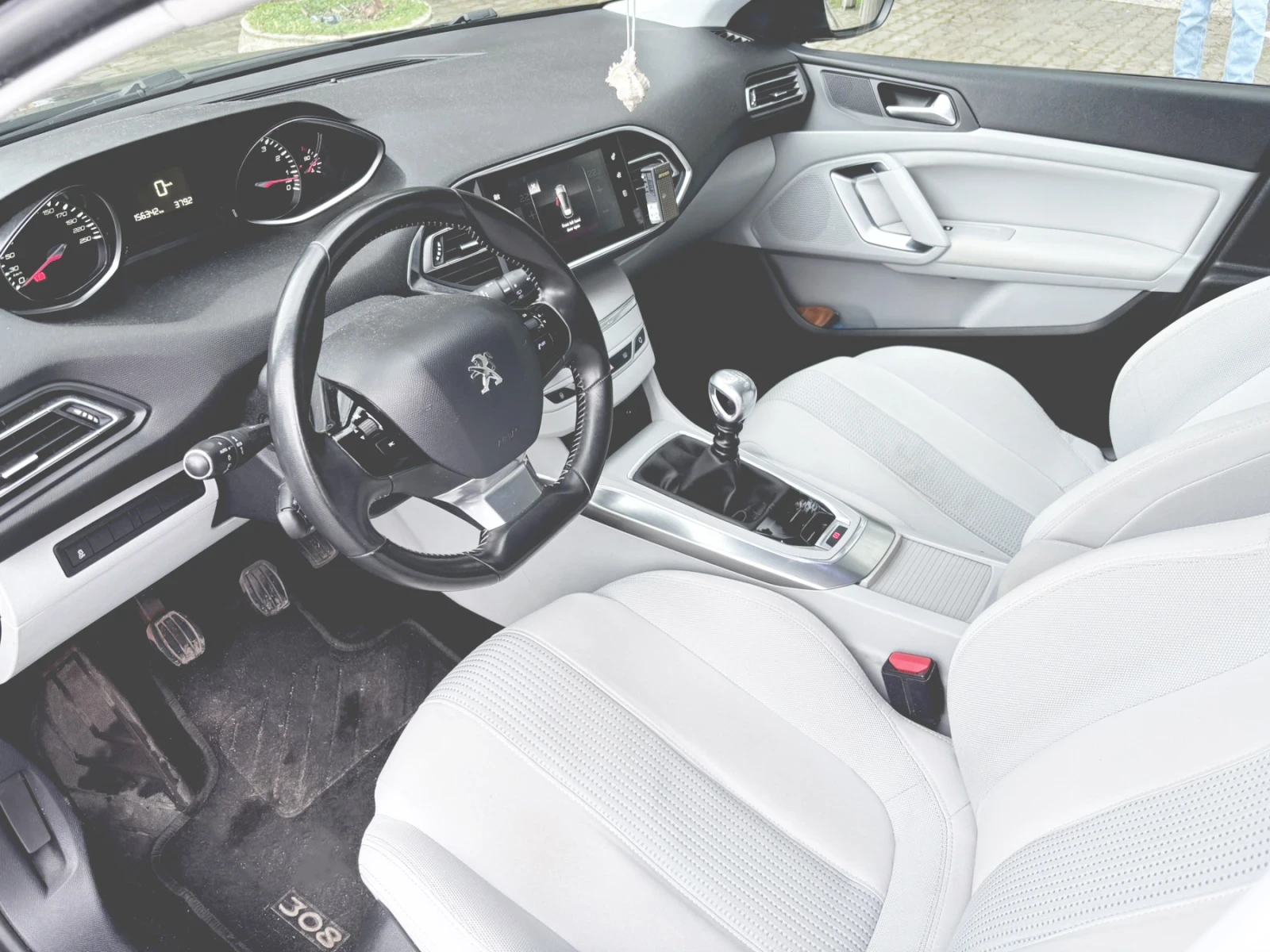 Peugeot 308, снимка 4 - Автомобили и джипове - 53844823