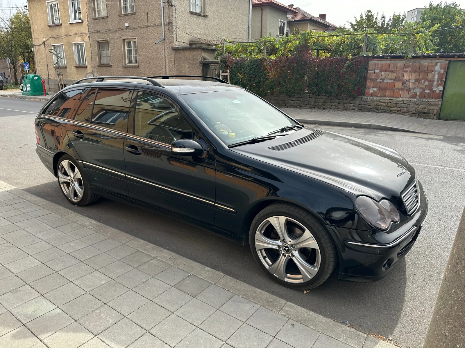 Mercedes-Benz C 220 Cdi, снимка 12 - Автомобили и джипове - 53980135
