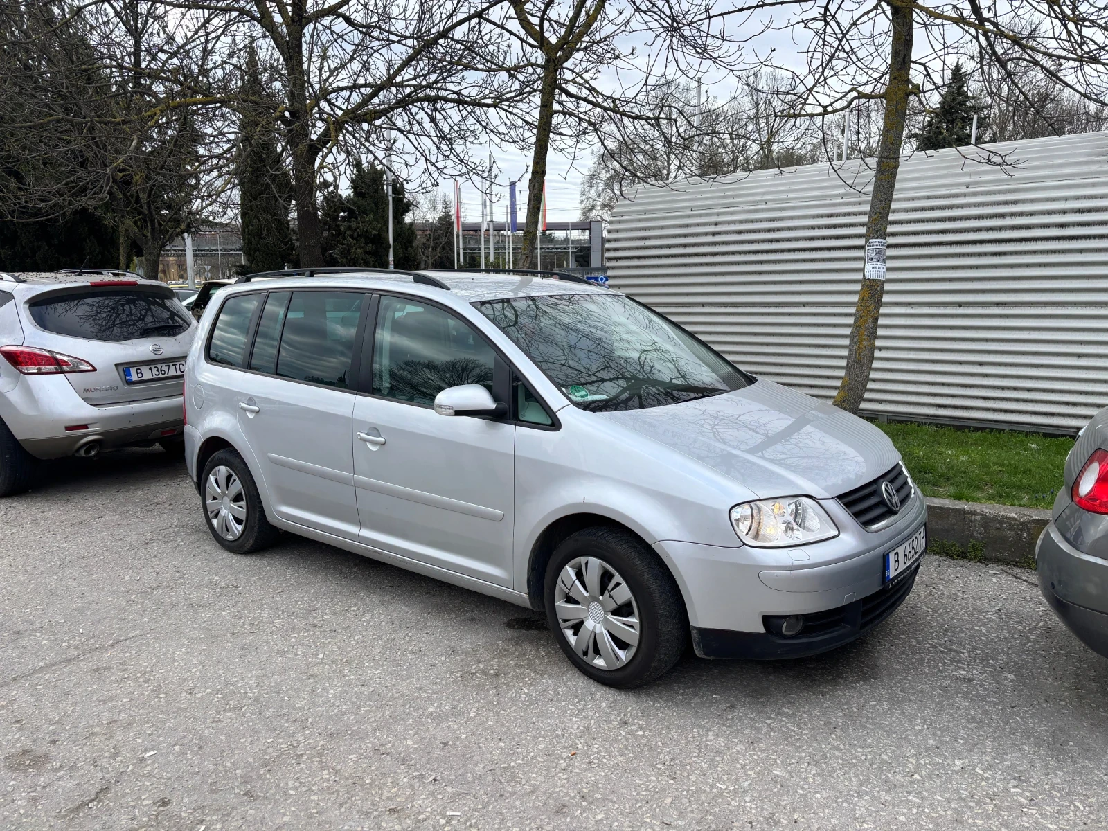 VW Touran, снимка 3 - Автомобили и джипове - 54118567