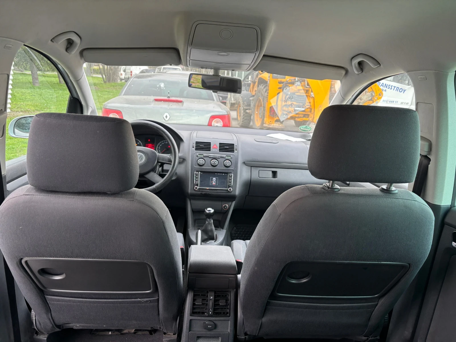 VW Touran, снимка 9 - Автомобили и джипове - 54118567