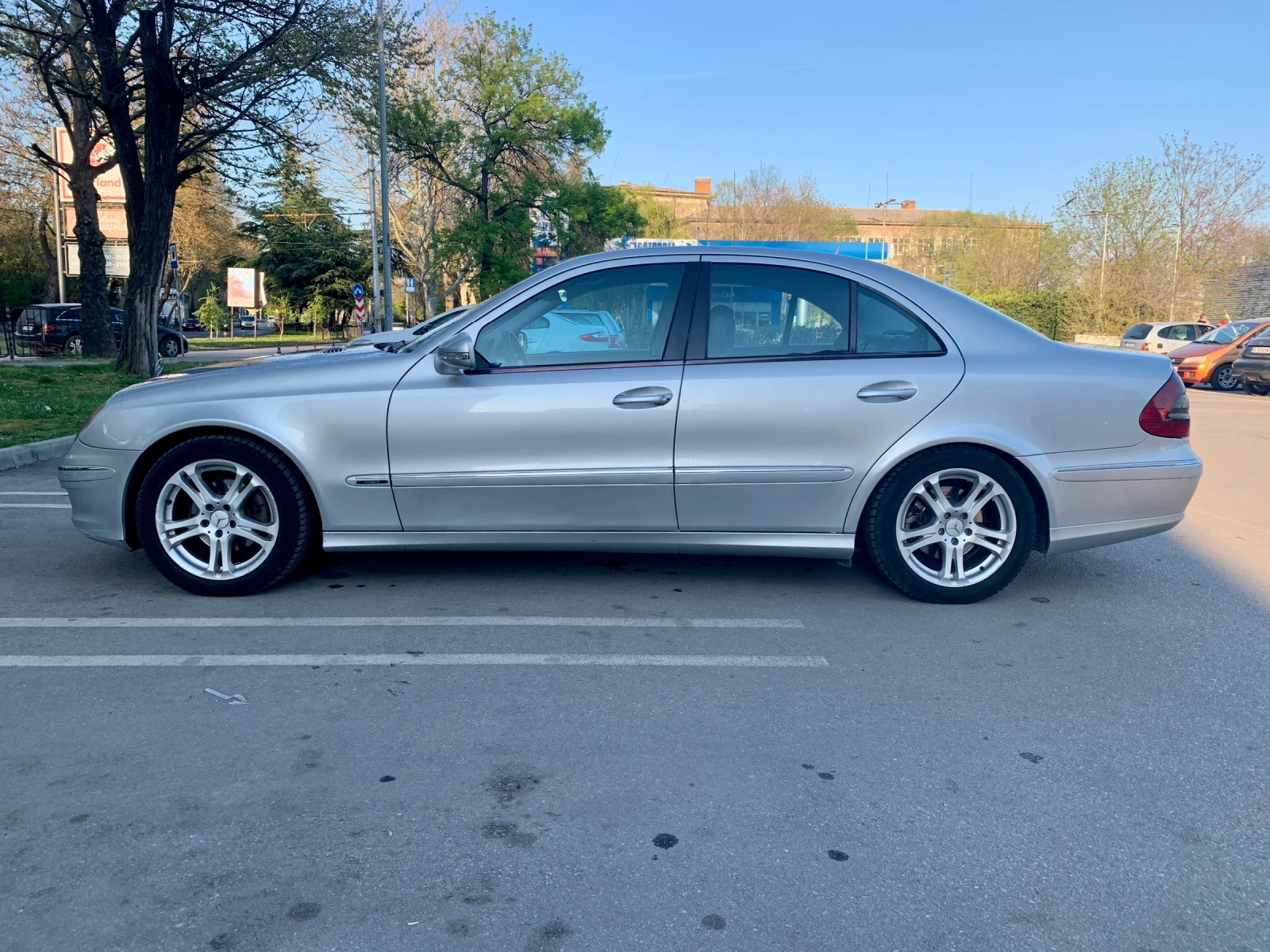 Mercedes-Benz E 280 280 CDI, снимка 8 - Автомобили и джипове - 54247396