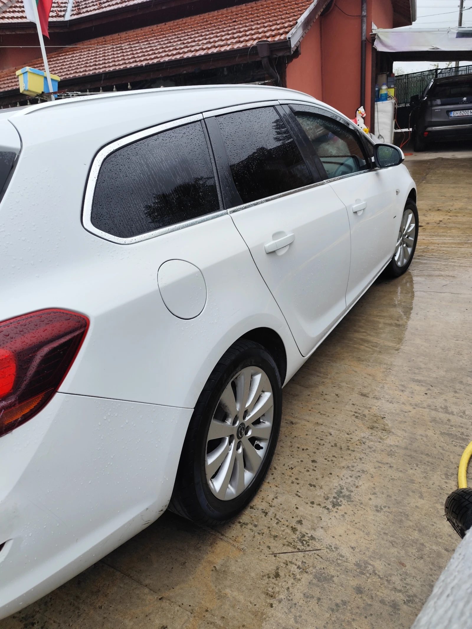 Opel Astra, снимка 6 - Автомобили и джипове - 54396708