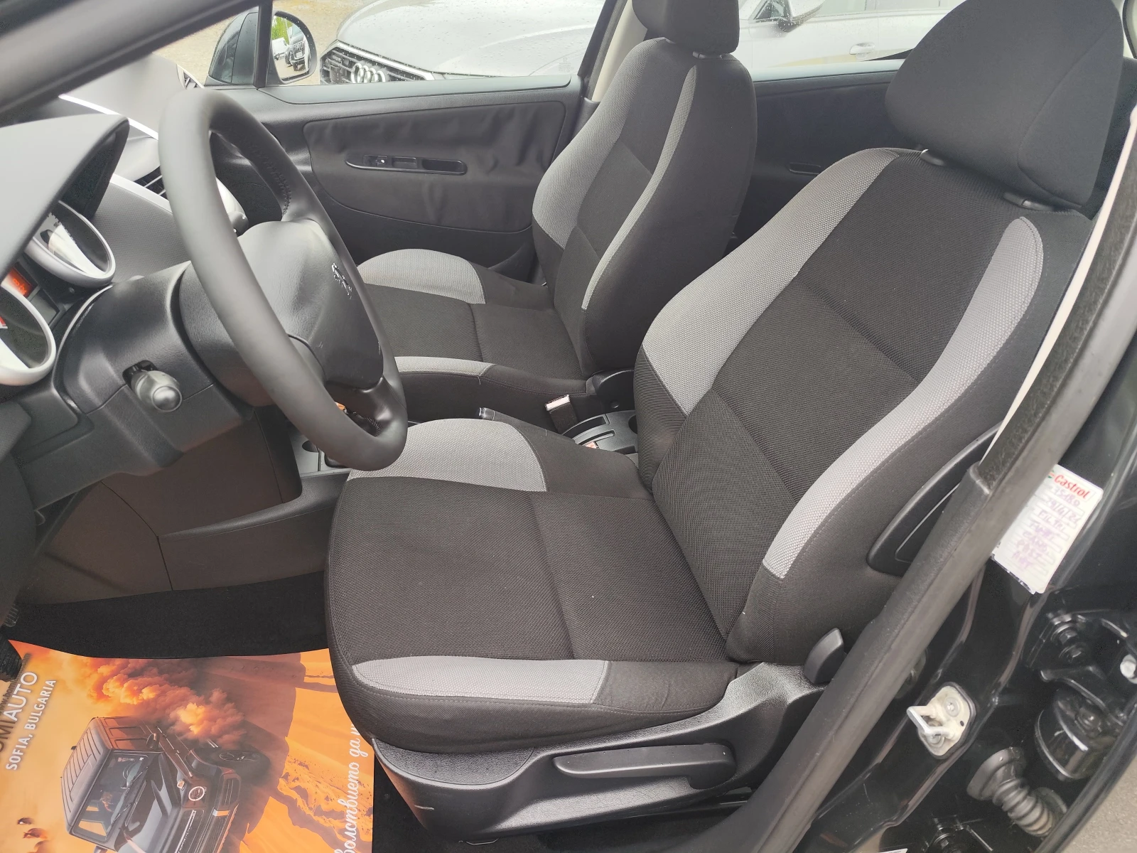 Peugeot 207 1.4i* 119000km* KLIMA* , снимка 7 - Автомобили и джипове - 54477446