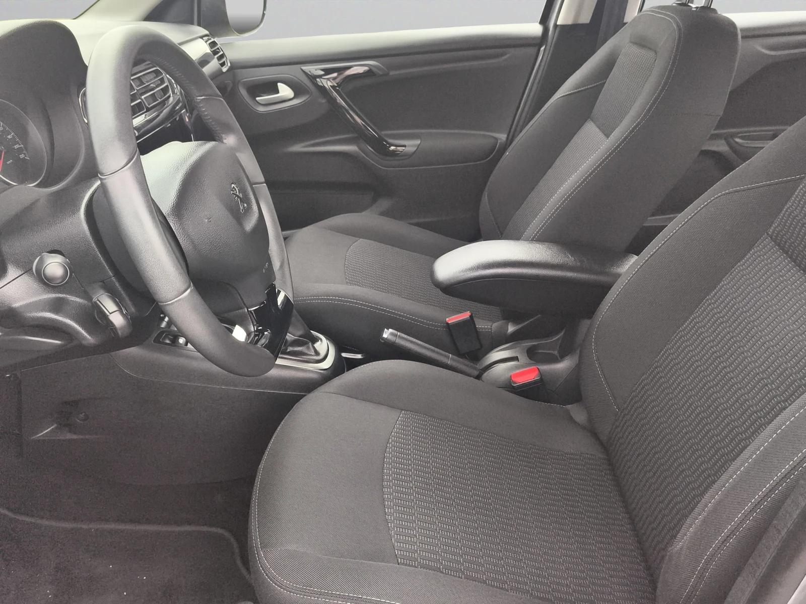 Peugeot 301 NEW ALLURE 1, 5 BlueHDi 102 BVM6 EURO 6//2111189, снимка 11 - Автомобили и джипове - 54632442