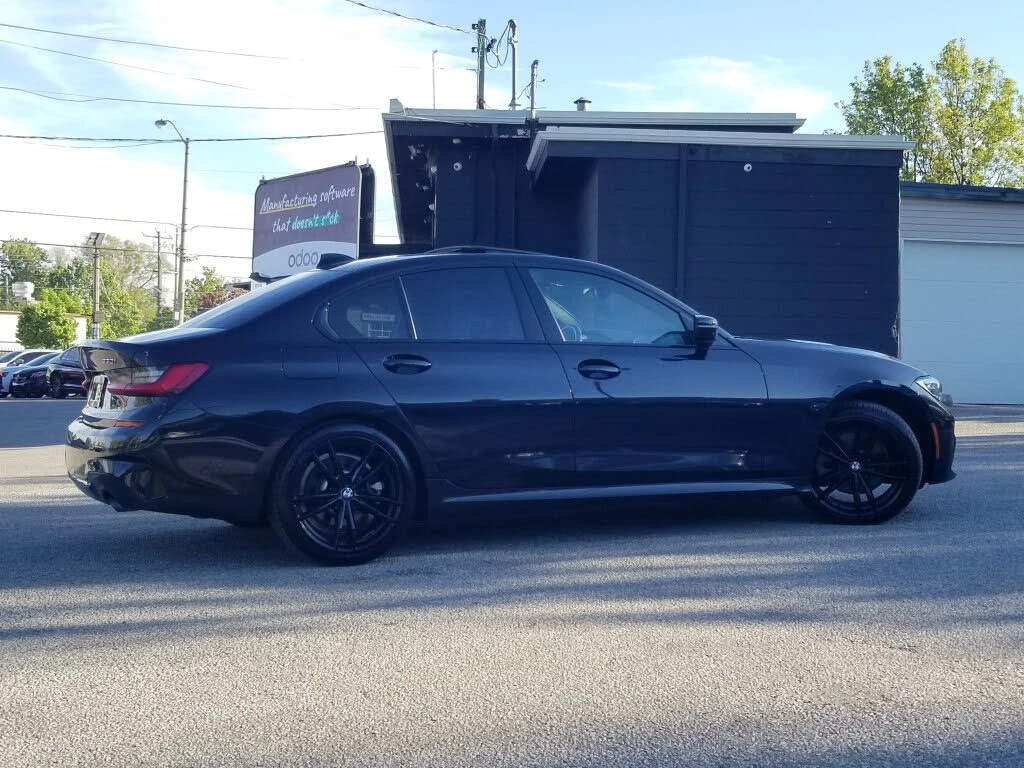 BMW 330 i* XDRIVE* M-SPORT* ПОДГРЕВ* КАМЕРА* ШИБИДАХ, снимка 3 - Автомобили и джипове - 54725610