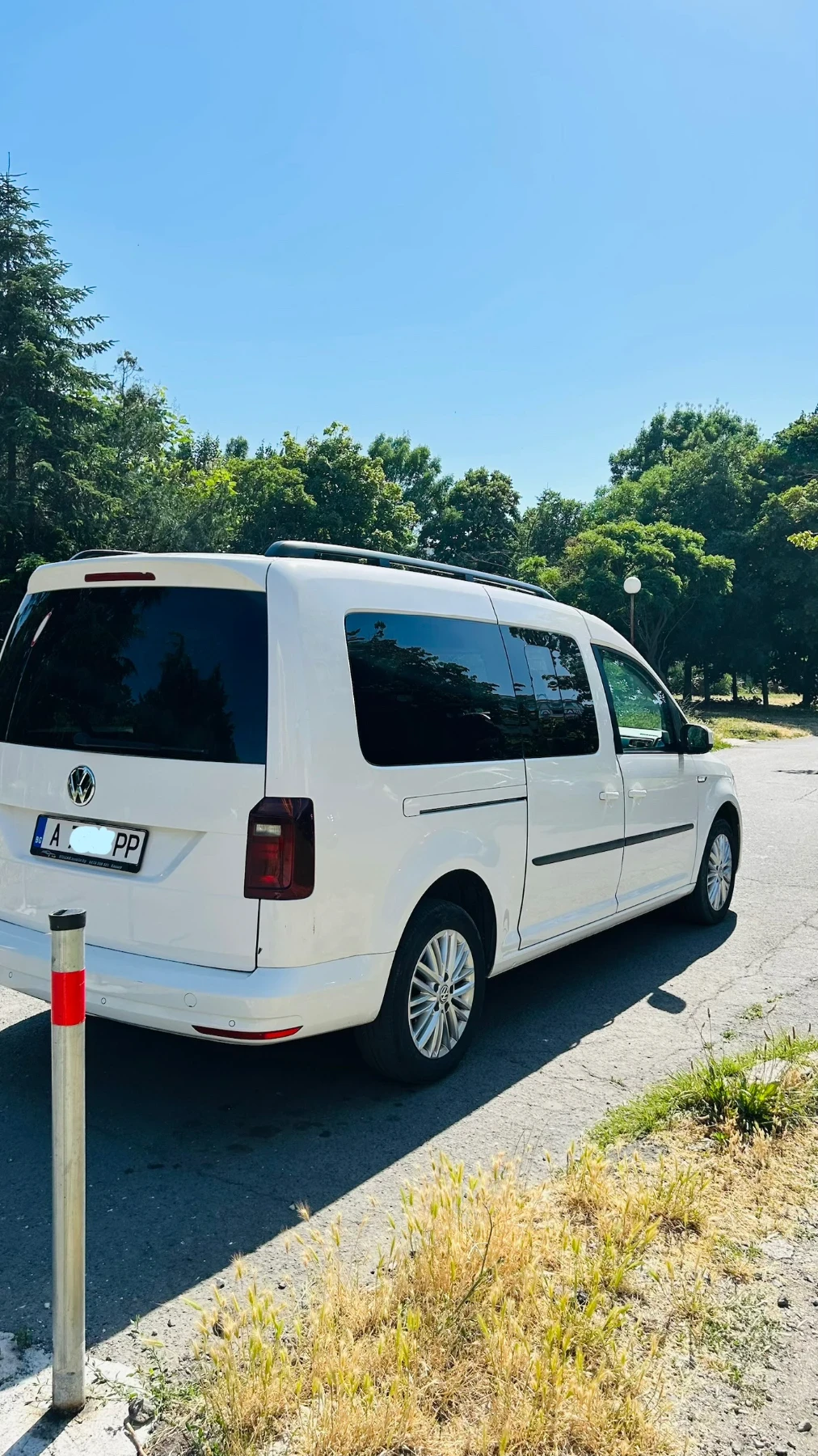 VW Caddy Maxi 2.0 TDI, снимка 4 - Автомобили и джипове - 55090390
