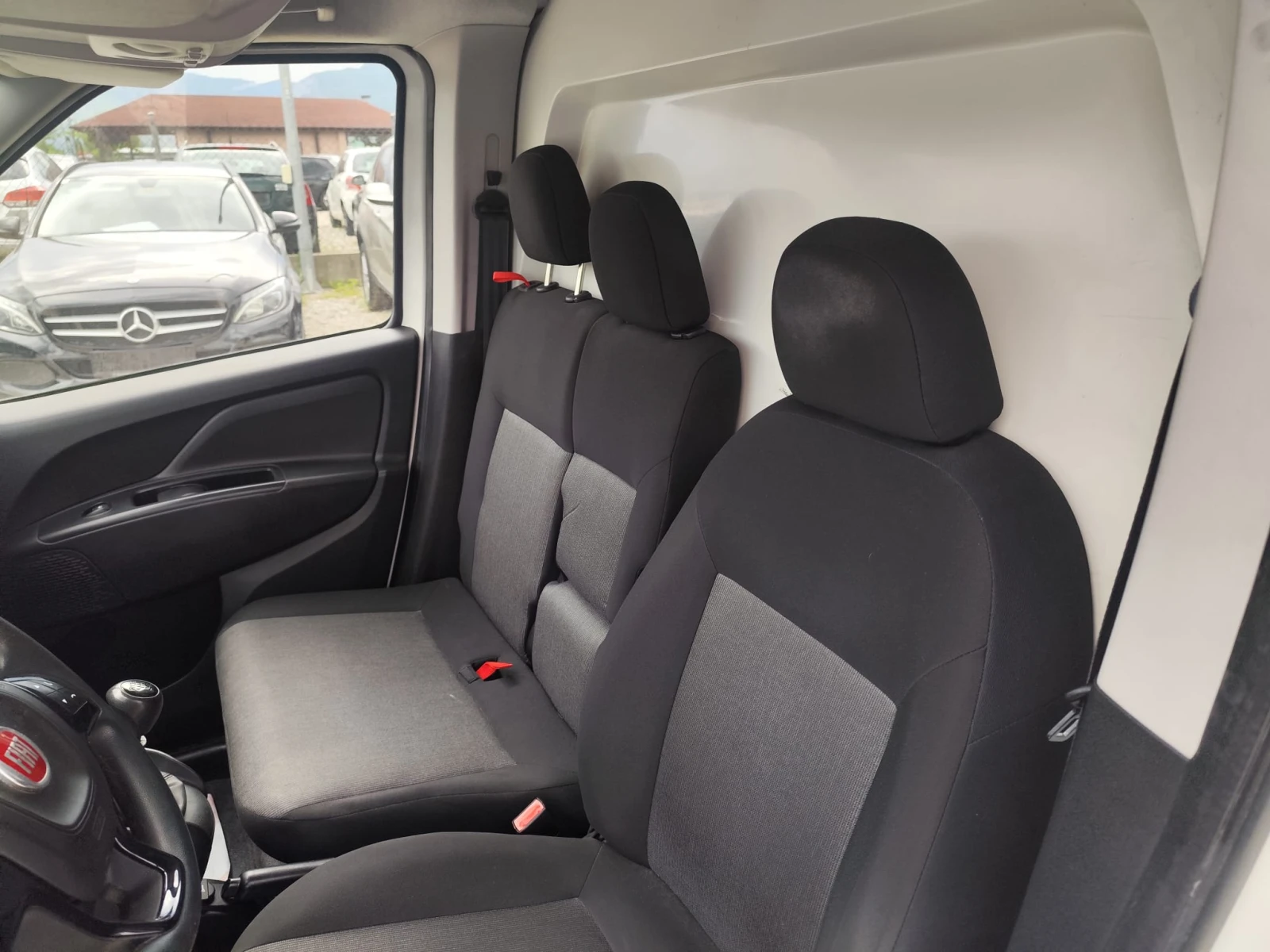Fiat Doblo 1.6 дизел Хладилен, снимка 13 - Автомобили и джипове - 55240388