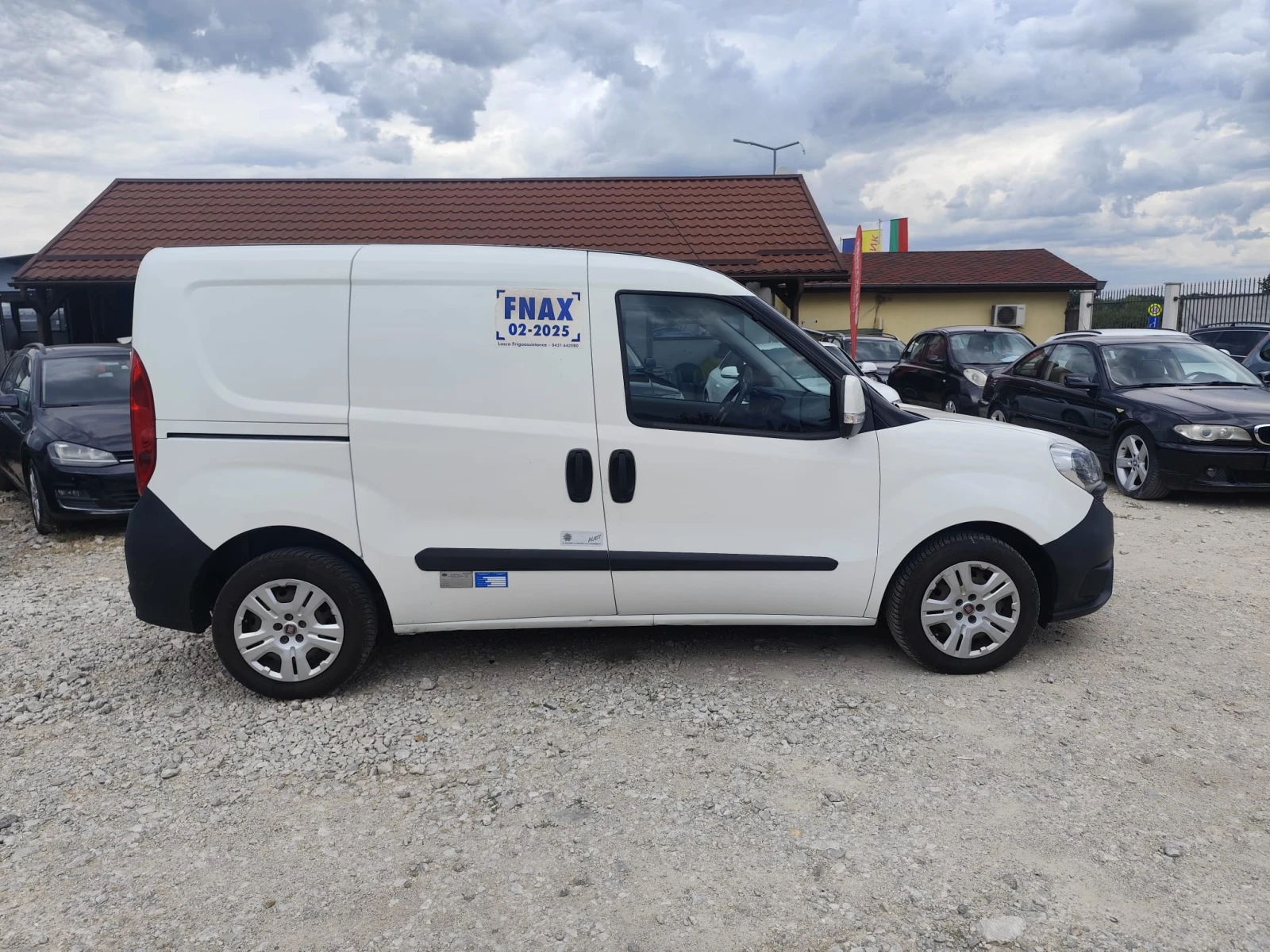 Fiat Doblo 1.6 дизел Хладилен, снимка 4 - Автомобили и джипове - 55240388